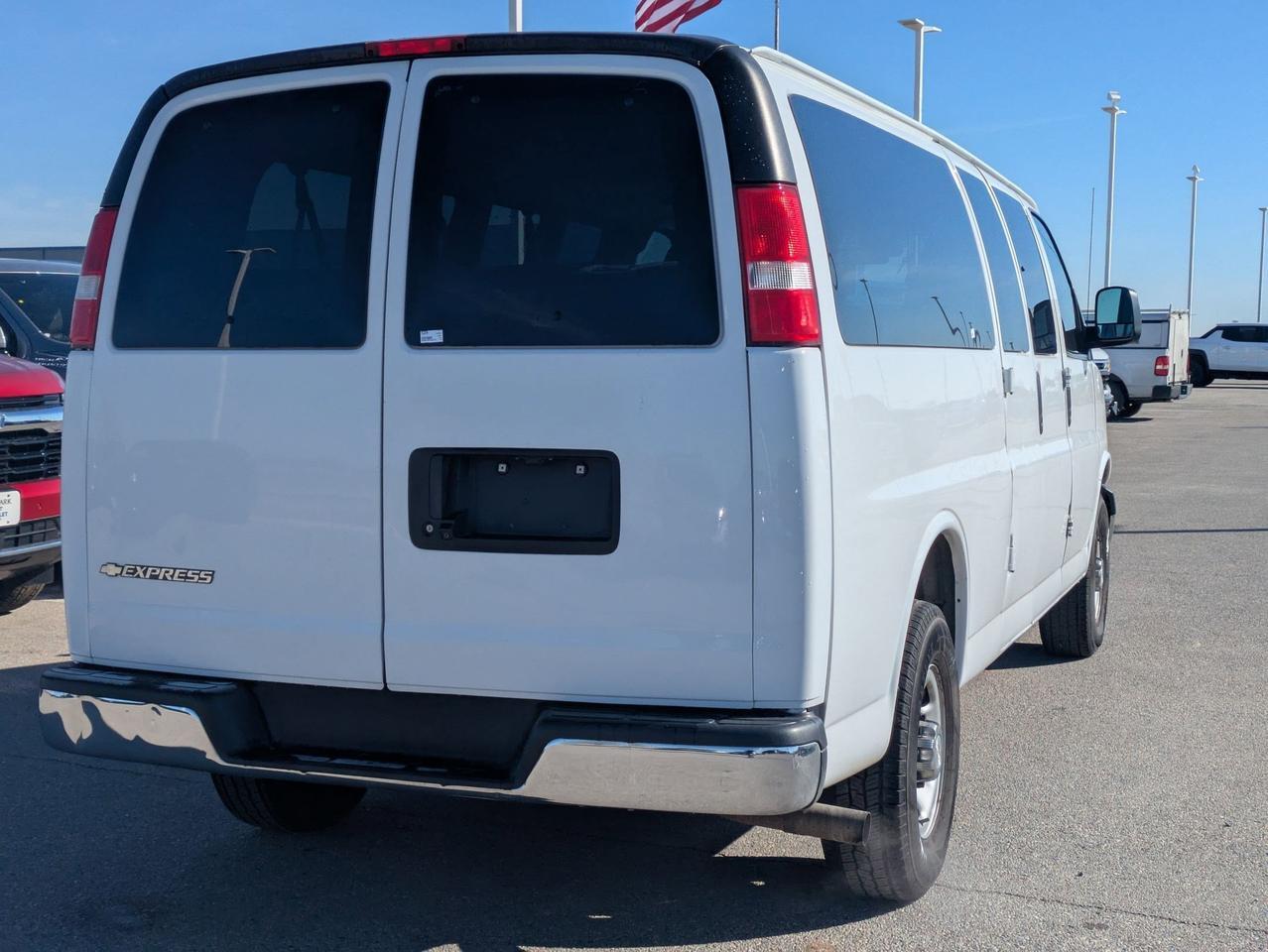 2020 Chevrolet Express Passenger LT