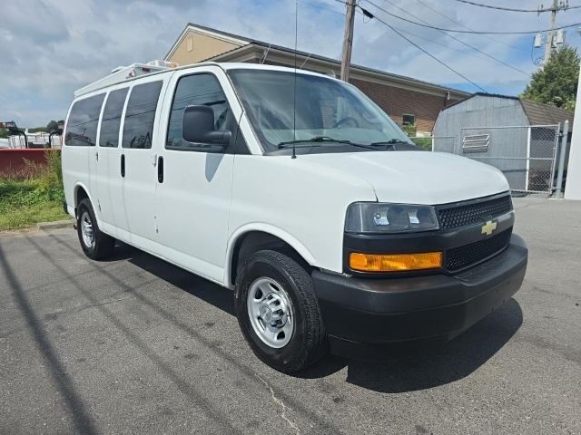 2020 Chevrolet Express Passenger RWD 2500 Regular Wheelbase LS