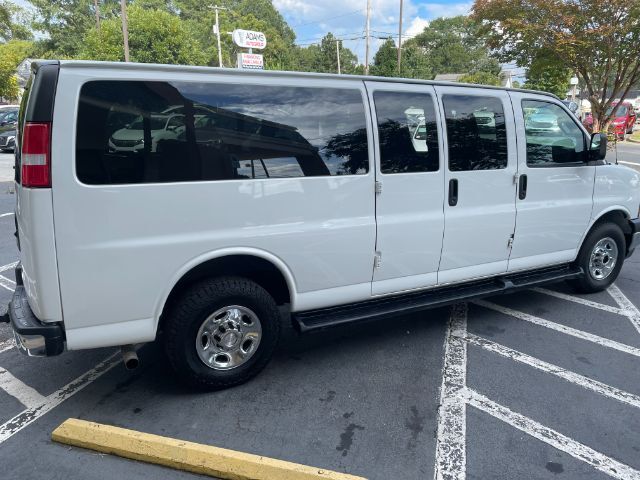 2020 Chevrolet Express Passenger RWD 3500 Extended Wheelbase LT Dallas NC