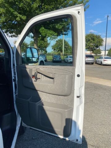 2020 Chevrolet Express Passenger RWD 3500 Extended Wheelbase LT Charlotte NC