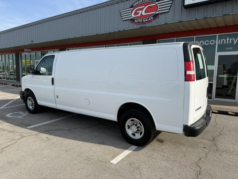 2020 Chevrolet G2500 Extended Cargo Van 6.0L V8 Collinsville OK