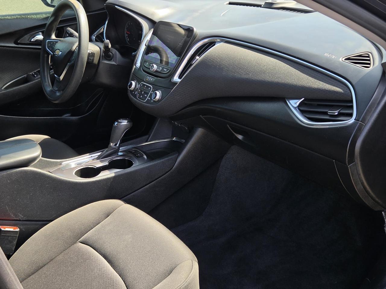 2020 Chevrolet Malibu 4dr Sdn LT Beeville TX