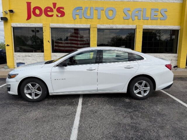 2020 Chevrolet Malibu FWD 1FL