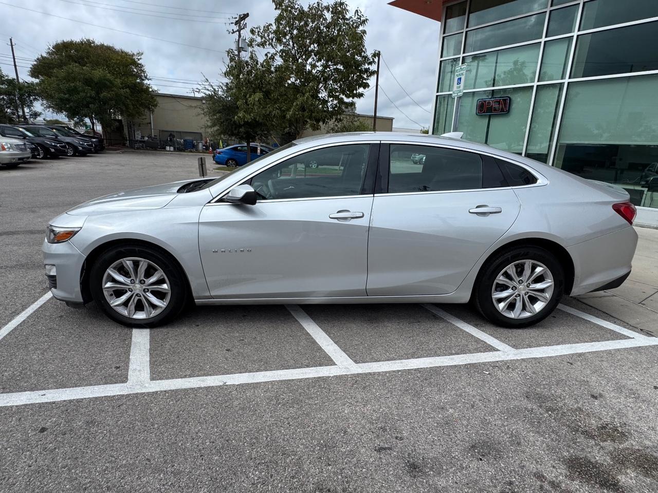 2020 Chevrolet Malibu FWD LT