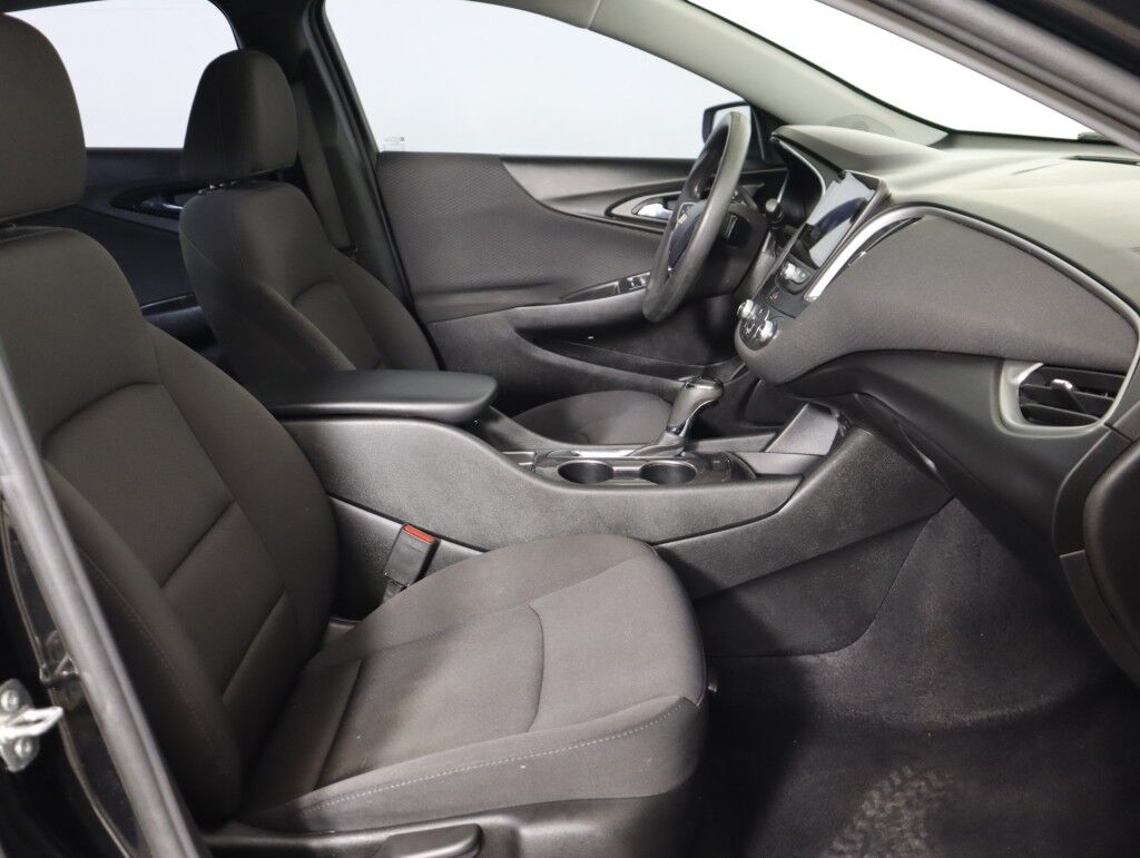 2020 Chevrolet Malibu LS Maumee OH