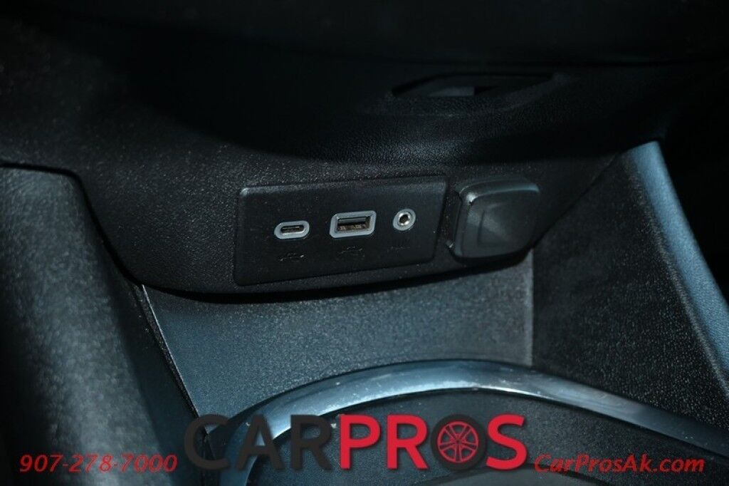 2020 Chevrolet Malibu LT - Remote Start - Power & Heated Cloth Seats - Android Auto/Apple CarPlay - Power Windows & Door Locks - Backup Camera - Engine Block Heater Anchorage AK