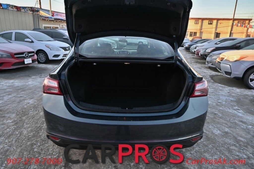 2020 Chevrolet Malibu LT - Remote Start - Power & Heated Cloth Seats - Android Auto/Apple CarPlay - Power Windows & Door Locks - Backup Camera - Engine Block Heater Anchorage AK