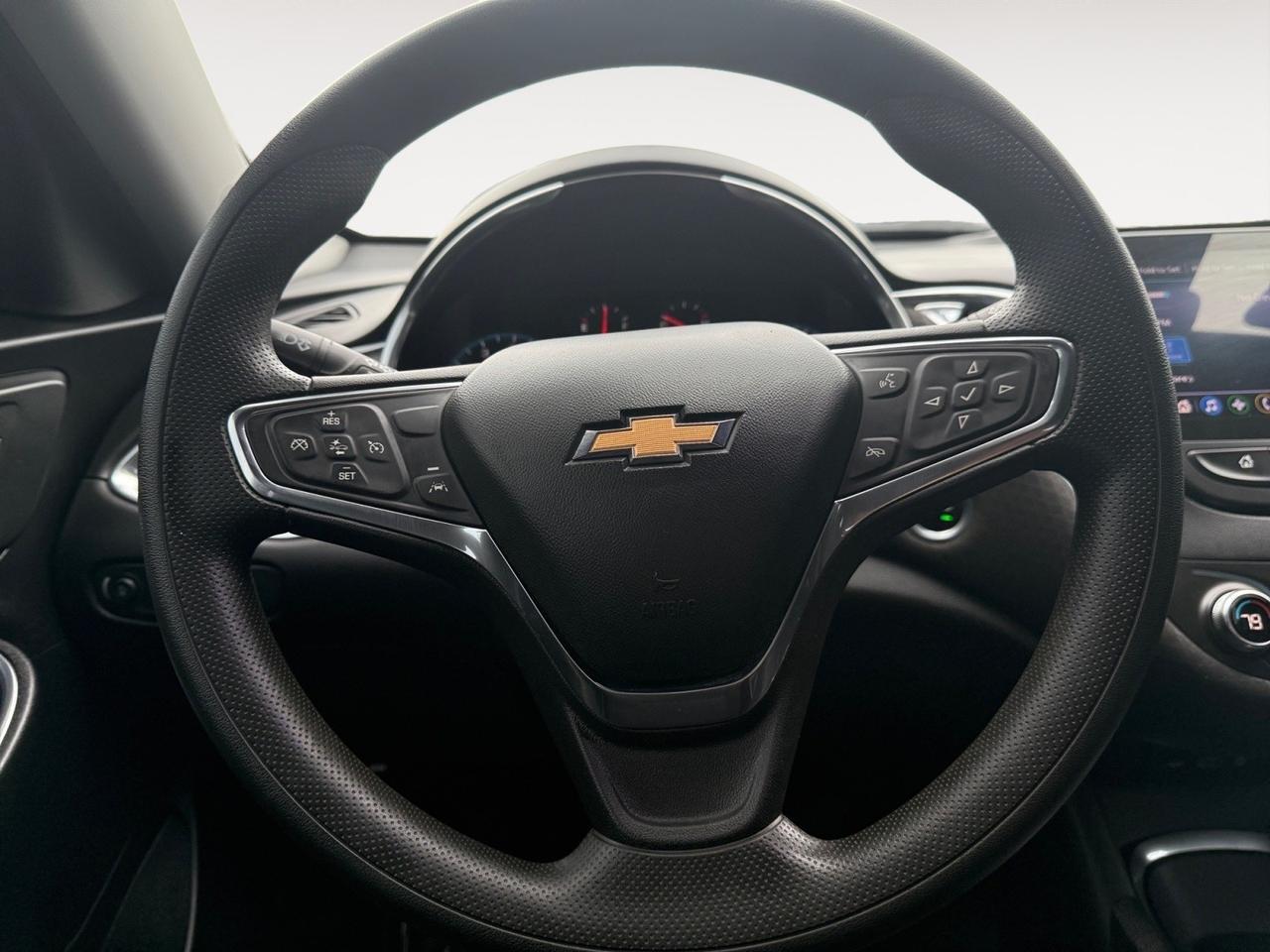 2020 Chevrolet Malibu LT, APPLE CARPLAY/ANDROID AUTO, HEATED SEATS, KEYLESS START, BACKUP CAMERA, AUTO START/STOP, AUTO CLIMATE CONTROL, BLIND SPOT ALERT, COME AND TEST DRIVE THIS CHEVROLET MALIBU TODAY! Norfolk VA