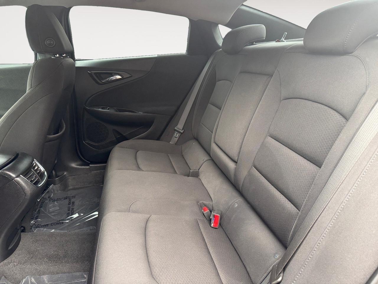 2020 Chevrolet Malibu LT, APPLE CARPLAY/ANDROID AUTO, HEATED SEATS, KEYLESS START, BACKUP CAMERA, AUTO START/STOP, AUTO CLIMATE CONTROL, BLIND SPOT ALERT, COME AND TEST DRIVE THIS CHEVROLET MALIBU TODAY! Norfolk VA