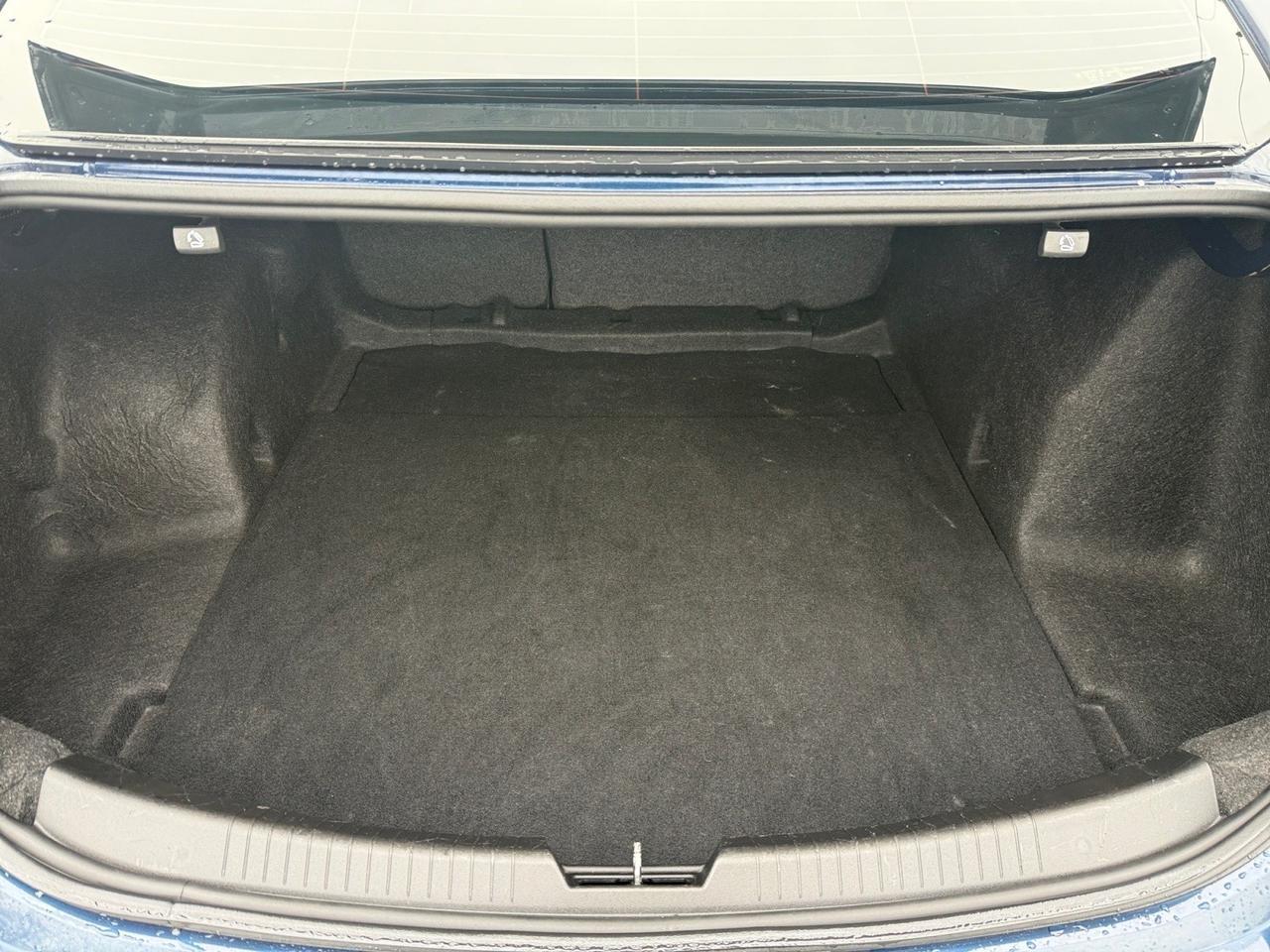 2020 Chevrolet Malibu LT, APPLE CARPLAY/ANDROID AUTO, HEATED SEATS, KEYLESS START, BACKUP CAMERA, AUTO START/STOP, AUTO CLIMATE CONTROL, BLIND SPOT ALERT, COME AND TEST DRIVE THIS CHEVROLET MALIBU TODAY! Norfolk VA