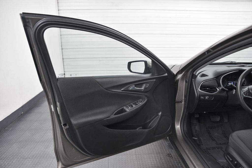 2020 Chevrolet Malibu LT Akron OH