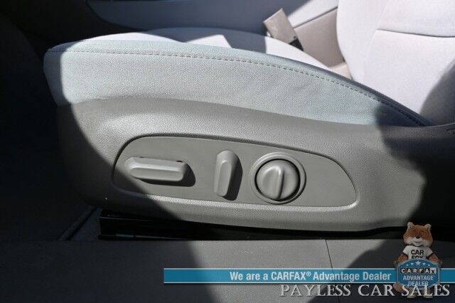 2020 Chevrolet Malibu LT / Driver Conidence 1 & 2 LT Package / Auto Start / Power & Heated Cloth Seats / Blind Spot & Lane Departure Alert / Apple CarPlay & Android Auto / Back Up Camera / Keyless Entry & Start / 36 MPG Anchorage AK
