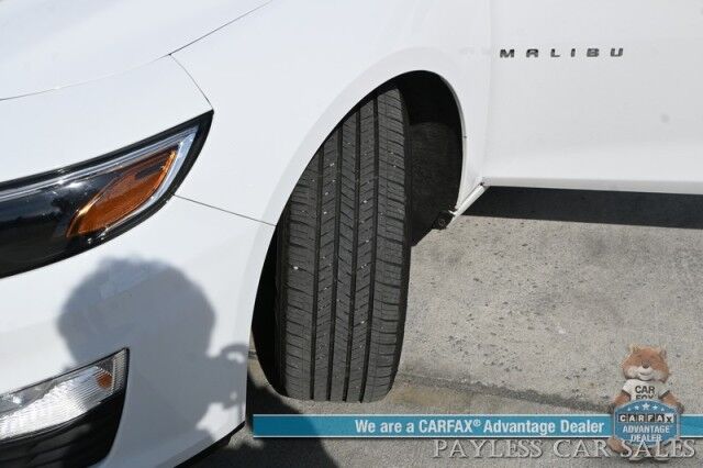 2020 Chevrolet Malibu LT / Driver Conidence 1 & 2 LT Package / Auto Start / Power & Heated Cloth Seats / Blind Spot & Lane Departure Alert / Apple CarPlay & Android Auto / Back Up Camera / Keyless Entry & Start / 36 MPG Anchorage AK