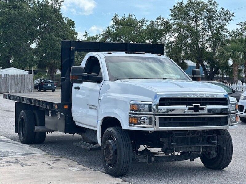 2020 Chevrolet SILVERADO 6500 MD WORK TRUCK FLATBED LOW MILES DIESEL FREE SHIPPING IN FLORIDA Sarasota FL