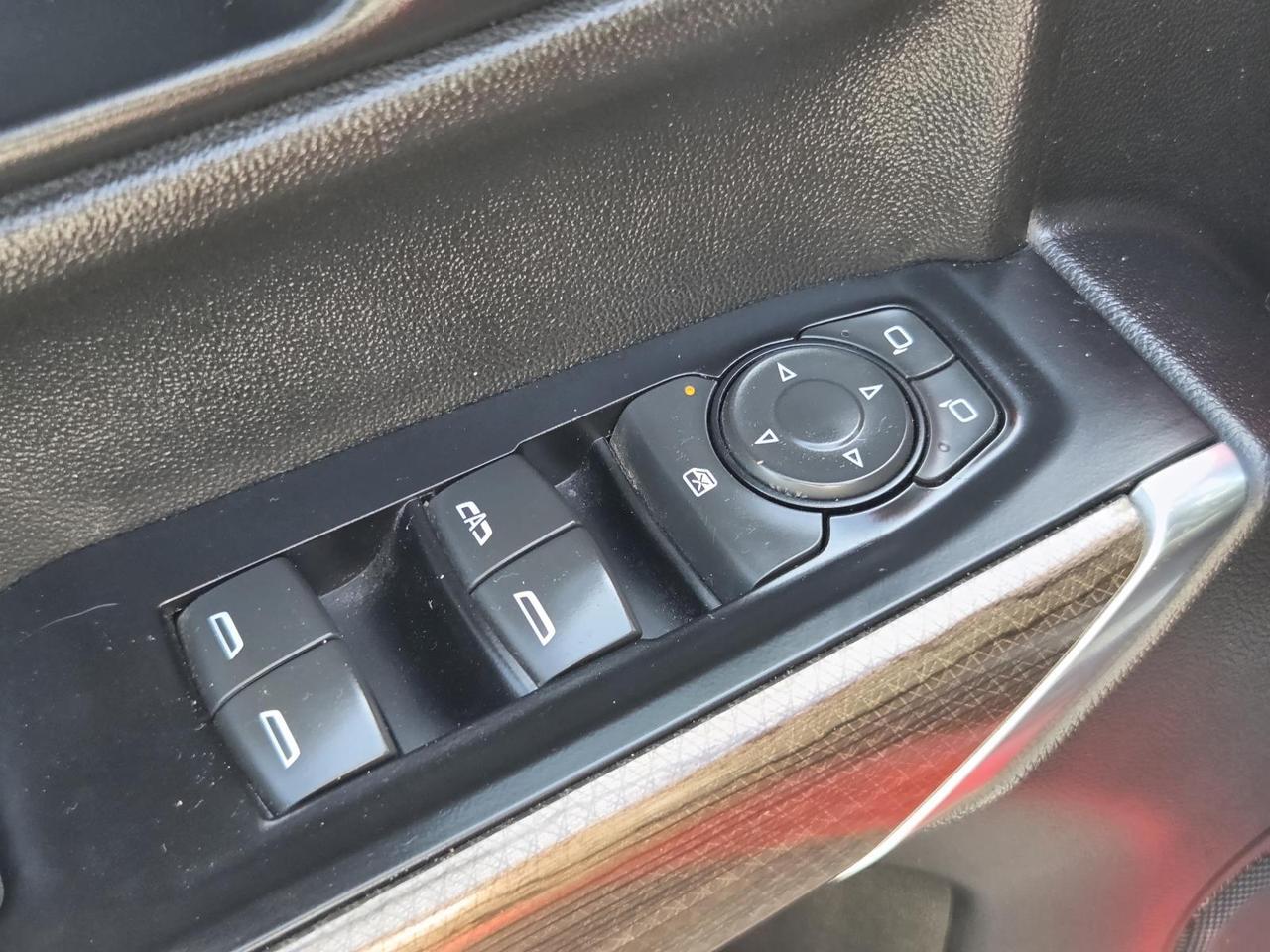 2020 Chevrolet Silverado 1500 2WD Crew Cab 147 LT Beeville TX