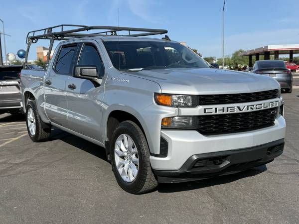 2020 Chevrolet Silverado 1500 2WD Crew Cab Short Bed Custom