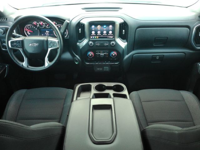 2020 Chevrolet Silverado 1500 2WD Crew Cab Short Bed RST