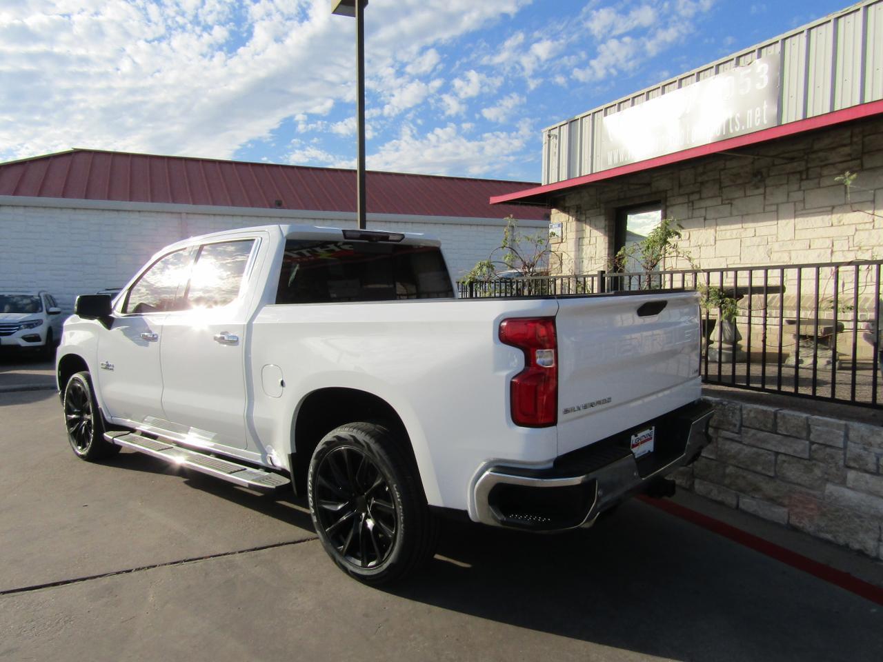 2020 Chevrolet Silverado 1500 4WD Crew Cab 147 LTZ Grand Prairie TX
