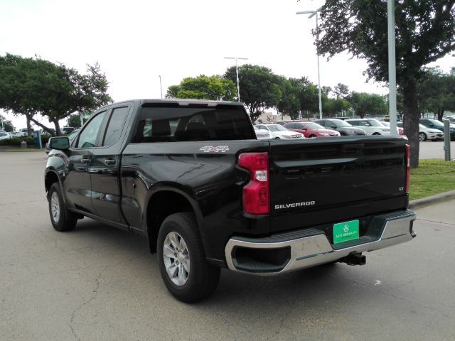 2020 Chevrolet Silverado 1500 LT - Photo 12