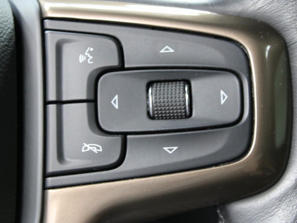 2020 Chevrolet Silverado 1500 4x4 Crew Cab High Country Fond du Lac WI