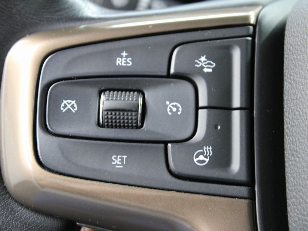 2020 Chevrolet Silverado 1500 4x4 Crew Cab High Country Fond du Lac WI