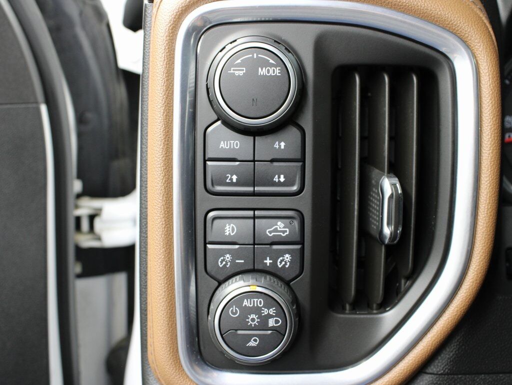 2020 Chevrolet Silverado 1500 4x4 Crew Cab High Country Fond du Lac WI