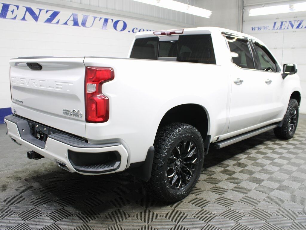 2020 Chevrolet Silverado 1500 4x4 Crew Cab High Country Fond du Lac WI