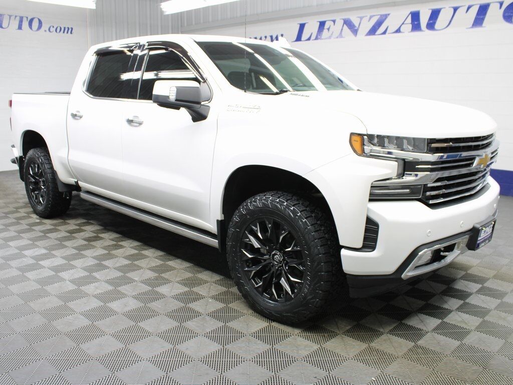 2020 Chevrolet Silverado 1500 4x4 Crew Cab High Country Fond du Lac WI