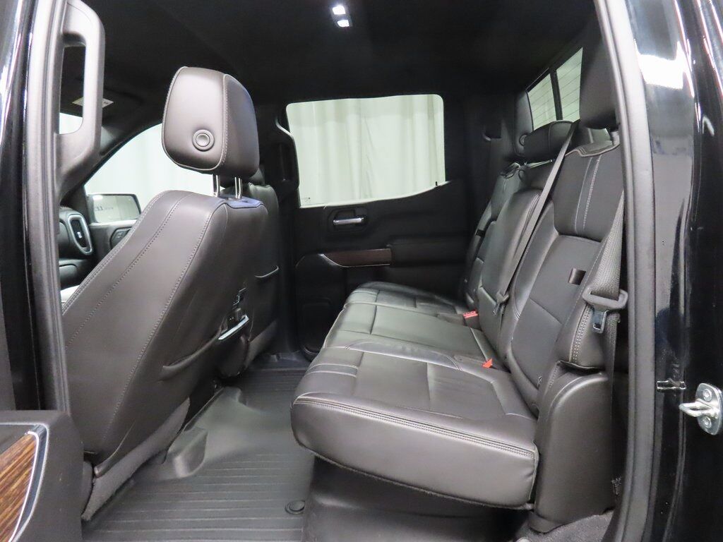 2020 Chevrolet Silverado 1500 4x4 Crew Cab High Country Fond du Lac WI