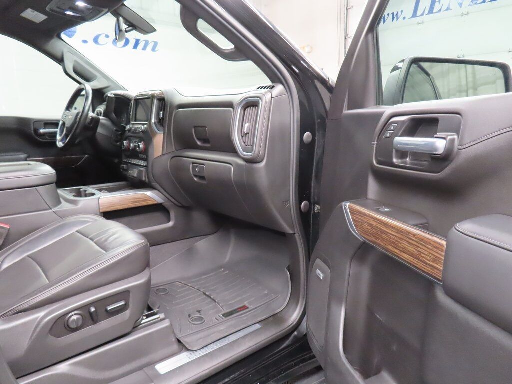 2020 Chevrolet Silverado 1500 4x4 Crew Cab High Country Fond du Lac WI