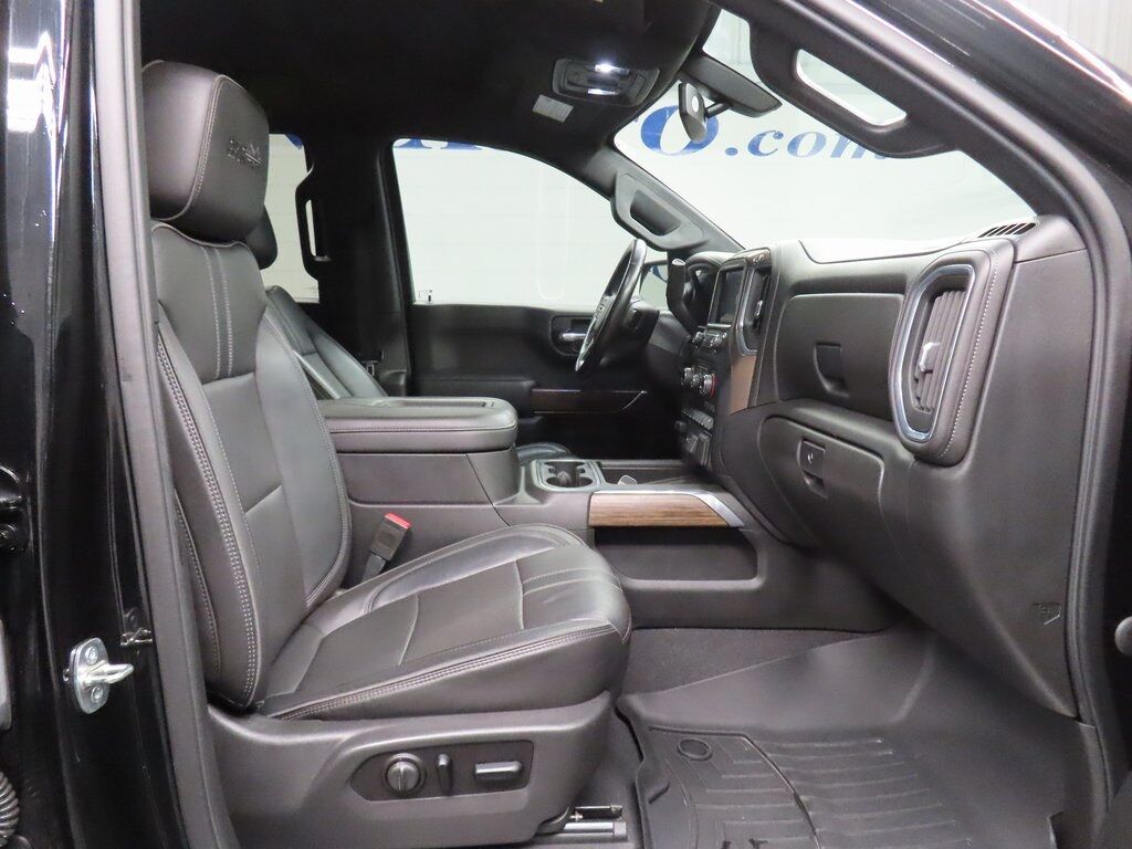 2020 Chevrolet Silverado 1500 4x4 Crew Cab High Country Fond du Lac WI