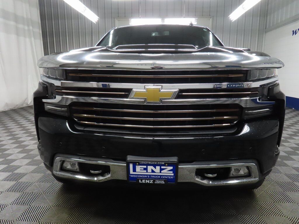 2020 Chevrolet Silverado 1500 4x4 Crew Cab High Country Fond du Lac WI