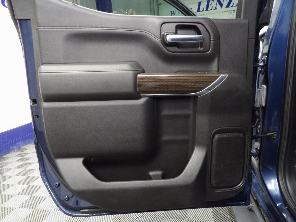 2020 Chevrolet Silverado 1500 4x4 Crew Cab RST Fond du Lac WI