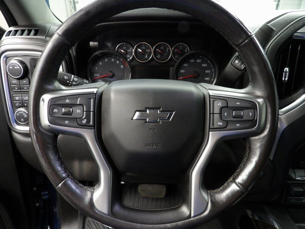 2020 Chevrolet Silverado 1500 4x4 Crew Cab RST Fond du Lac WI