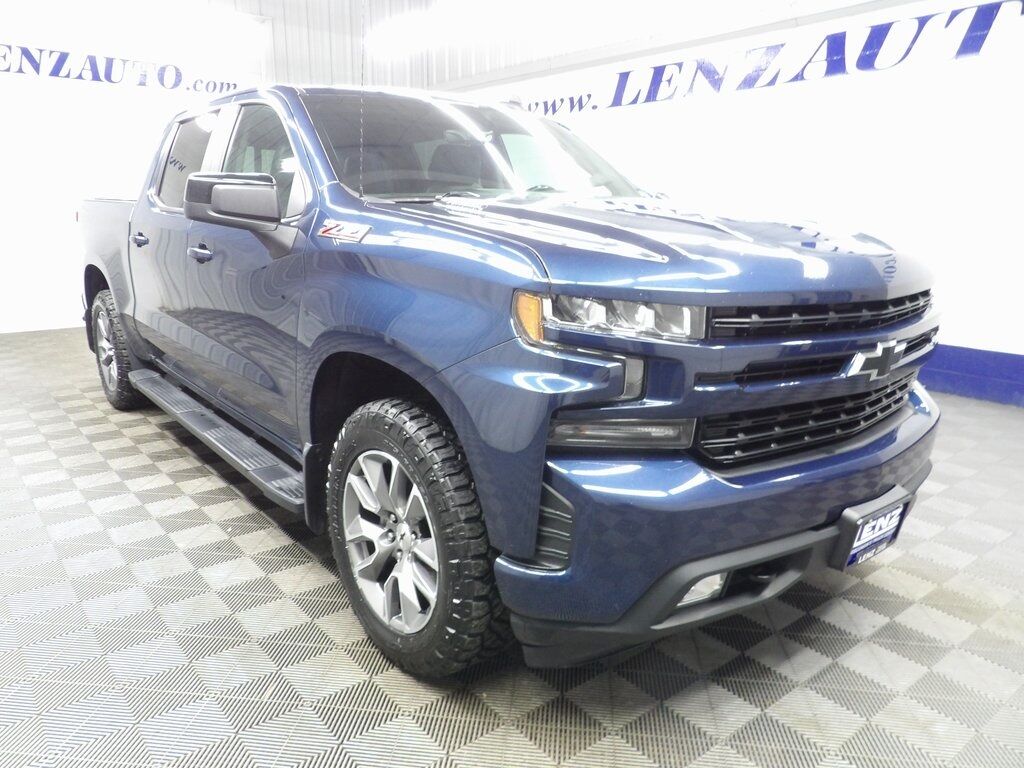 2020 Chevrolet Silverado 1500 4x4 Crew Cab RST Fond du Lac WI