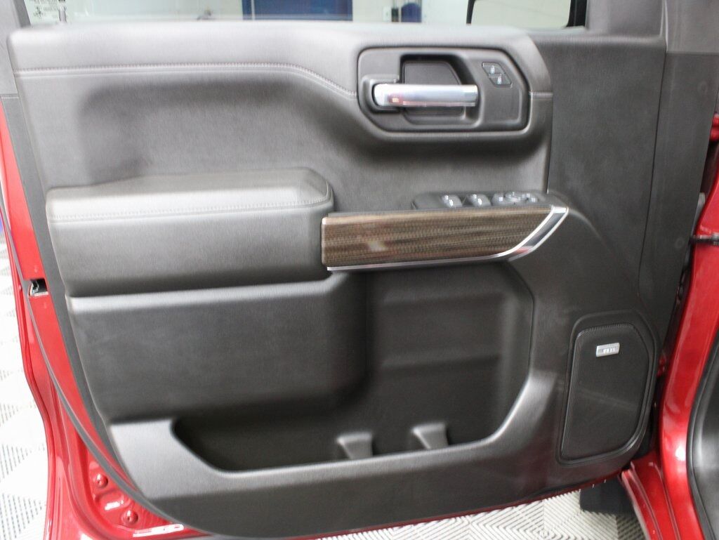 2020 Chevrolet Silverado 1500 4x4 Crew Cab RST Fond du Lac WI