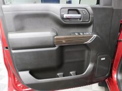 2020 Chevrolet Silverado 1500 4x4 Crew Cab RST Fond du Lac WI