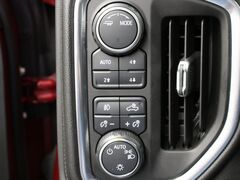 2020 Chevrolet Silverado 1500 4x4 Crew Cab RST Fond du Lac WI