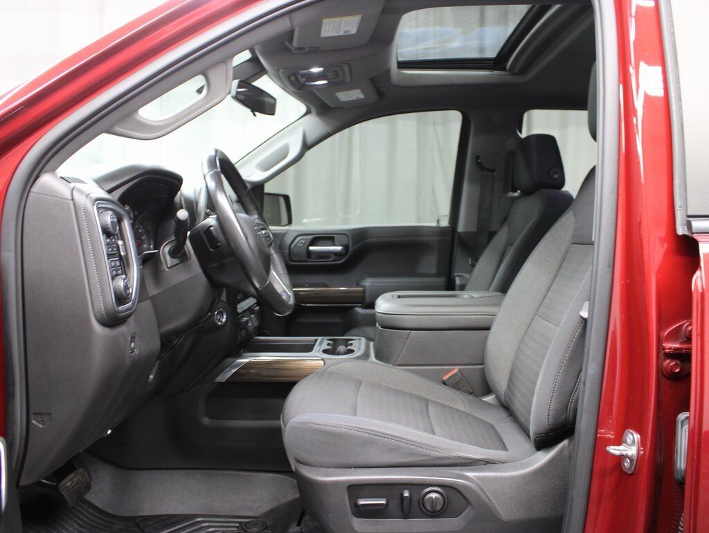 2020 Chevrolet Silverado 1500 4x4 Crew Cab RST Fond du Lac WI