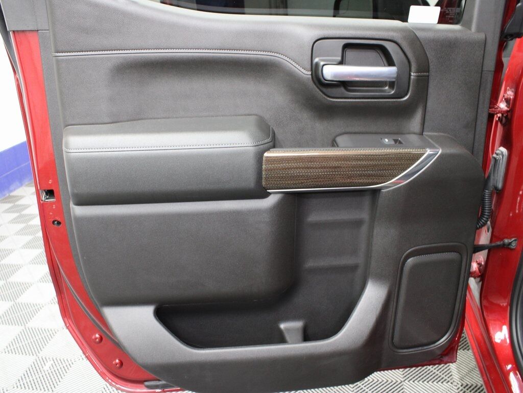 2020 Chevrolet Silverado 1500 4x4 Crew Cab RST Fond du Lac WI