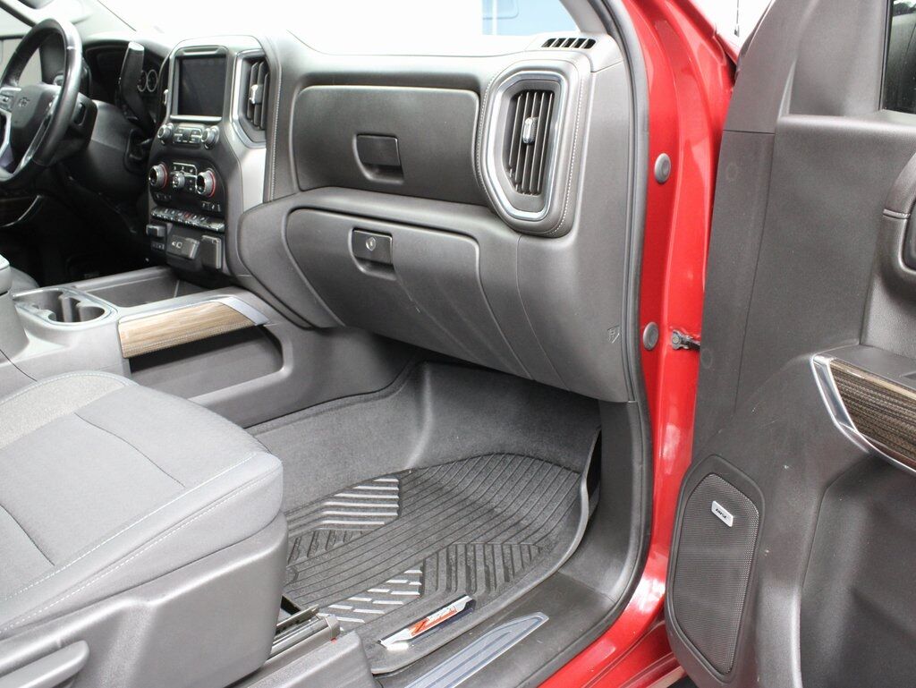 2020 Chevrolet Silverado 1500 4x4 Crew Cab RST Fond du Lac WI