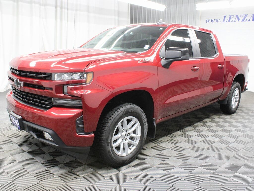 2020 Chevrolet Silverado 1500 4x4 Crew Cab RST Fond du Lac WI