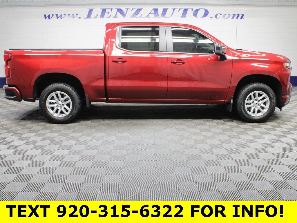 2020 Chevrolet Silverado 1500 4x4 Crew Cab RST Fond du Lac WI