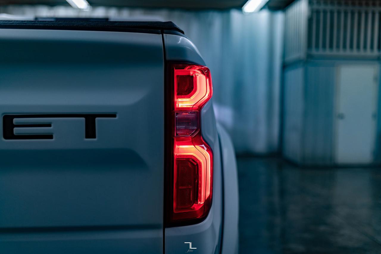 2020 Chevrolet Silverado 1500 4x4 Crew Cab RST Z71 Leather Roof Nav BCam Red Deer AB