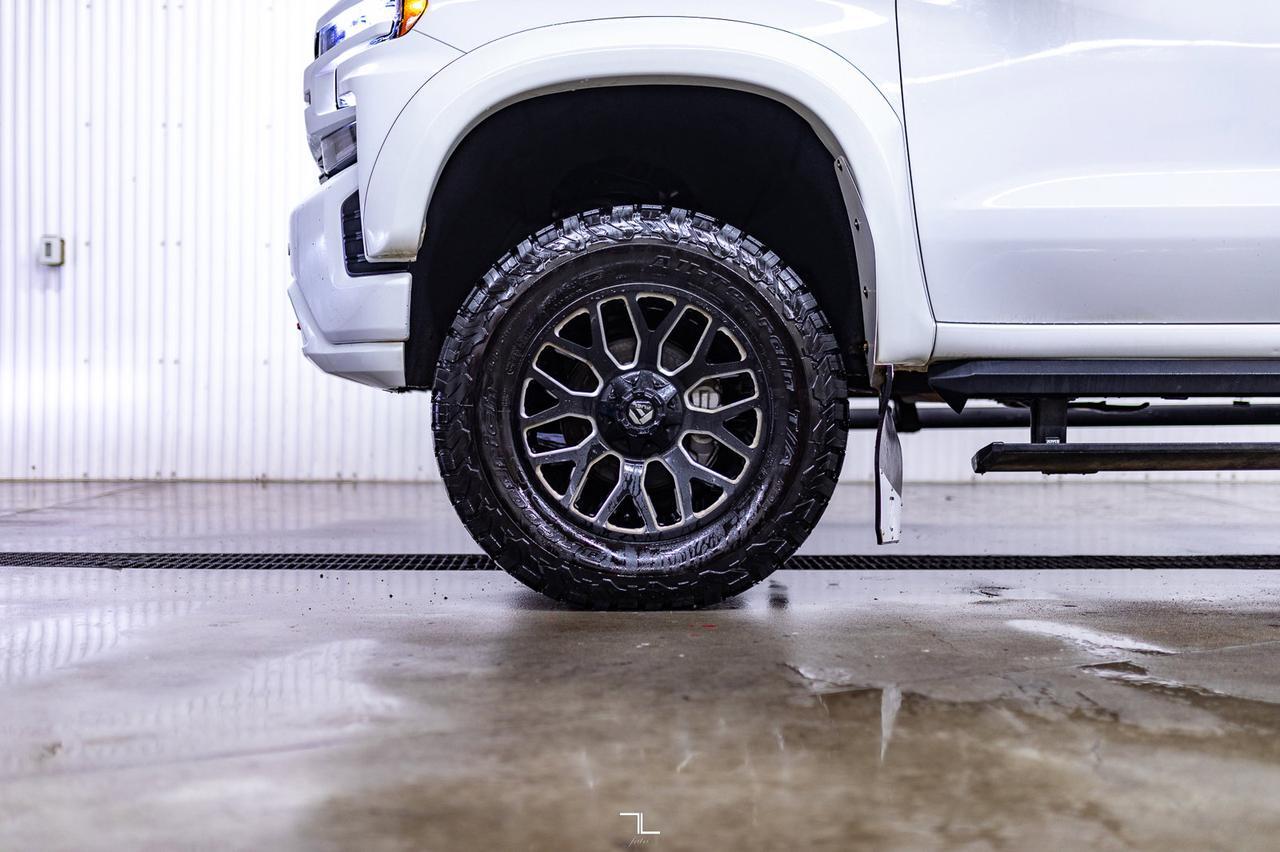 2020 Chevrolet Silverado 1500 4x4 Crew Cab RST Z71 Leather Roof Nav BCam Red Deer AB