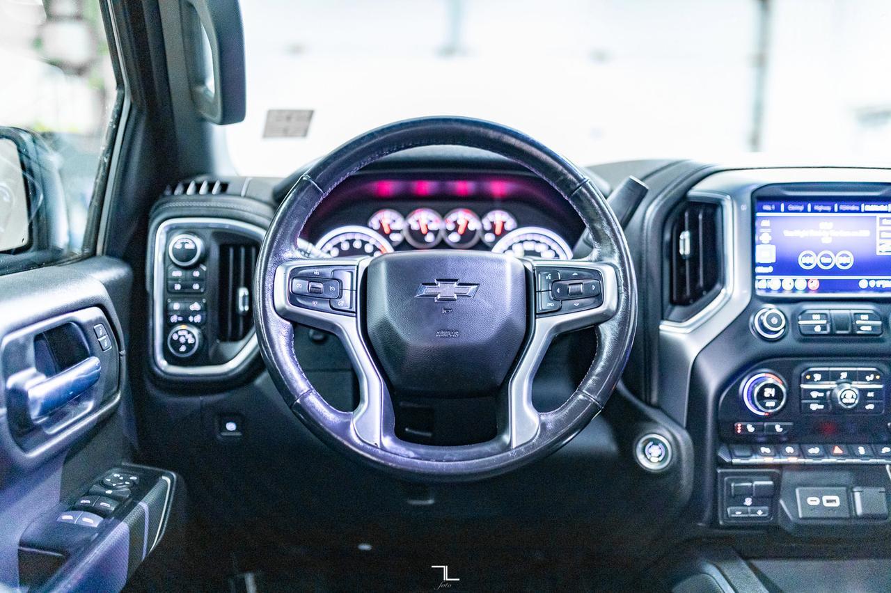 2020 Chevrolet Silverado 1500 4x4 Crew Cab RST Z71 Leather Roof Nav BCam Red Deer AB