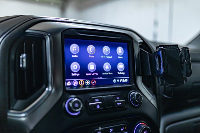 2020 Chevrolet Silverado 1500 4x4 Crew Cab RST Z71 Leather Roof Nav BCam Red Deer AB