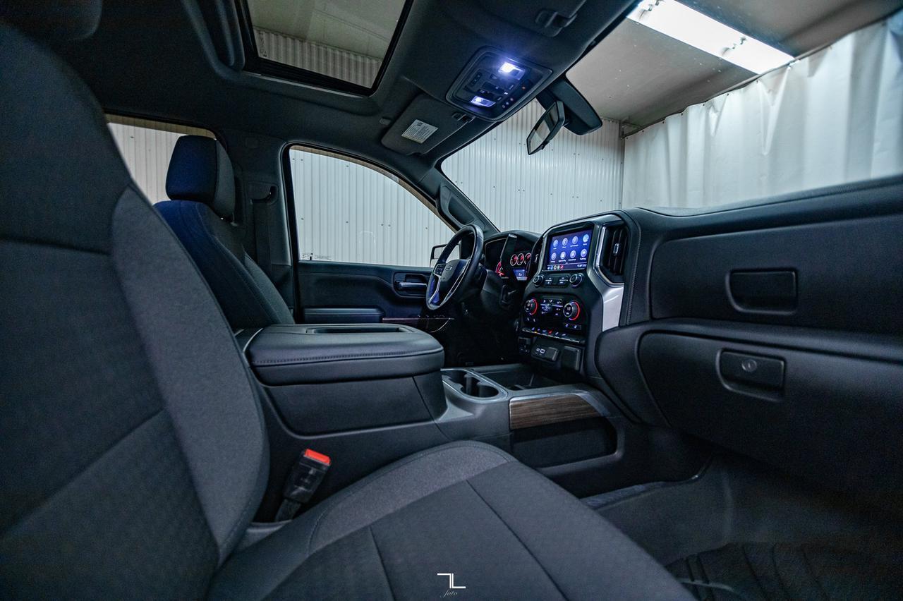 2020 Chevrolet Silverado 1500 4x4 Crew Cab RST Z71 Roof BCam Red Deer AB