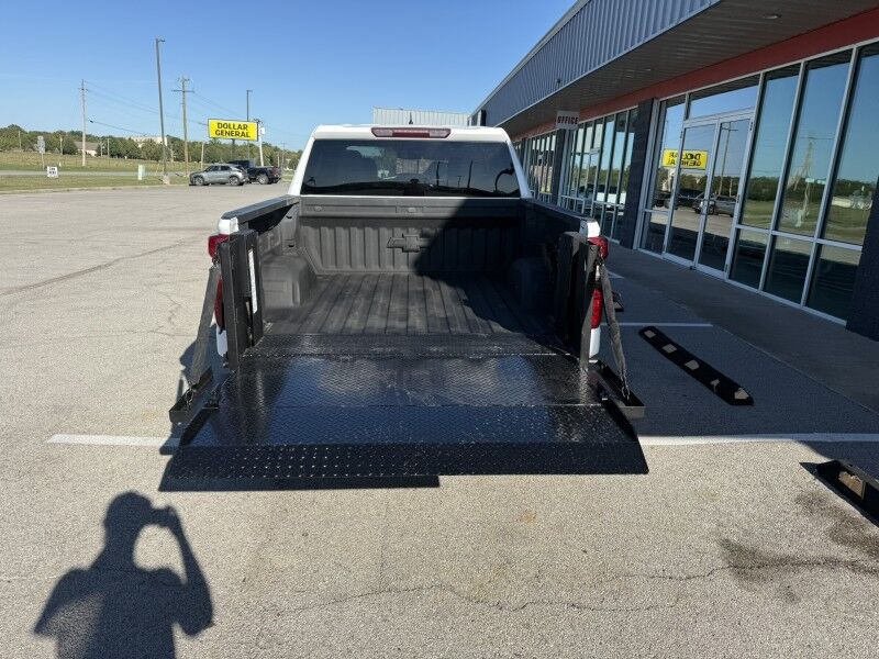 2020 Chevrolet Silverado 1500 4x4 w/ Lift Gate 37k mi's Work Truck Collinsville OK
