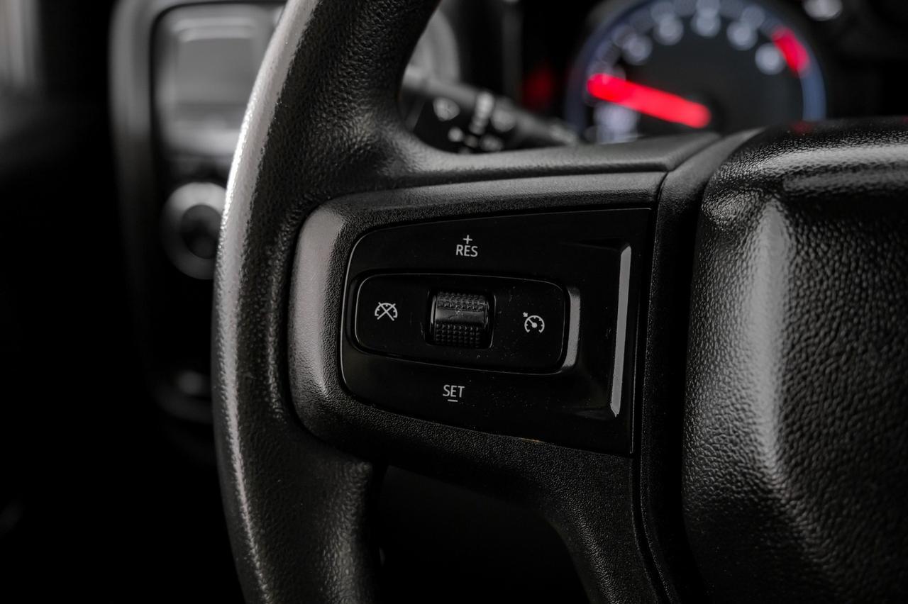 2020 Chevrolet Silverado 1500 CUSTOM DOUBLE CAB AUTOMATIC REAR CAMERA BLUETOOTH RUNNING BOARDS Carrollton TX